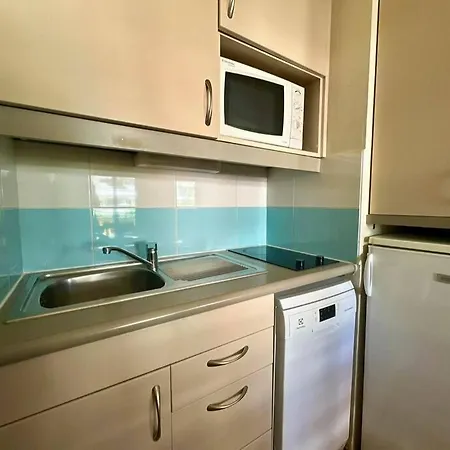 Apartmán / Climatise 4 Prsn / Piscine *